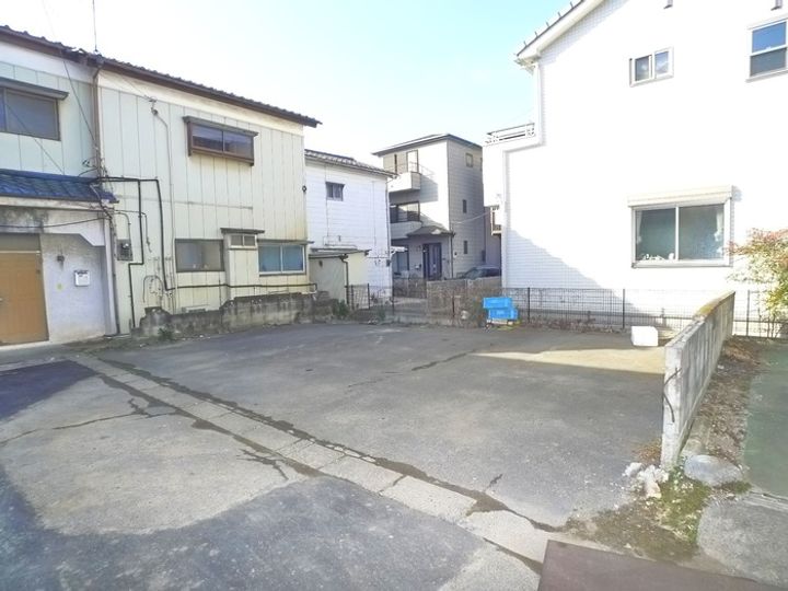 サンテラス川口の地図