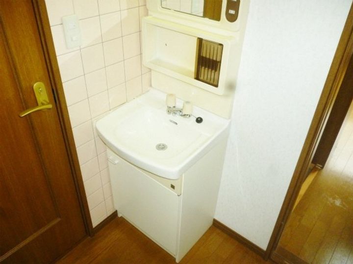 兵庫県西宮市甲子園口3(マンション)の賃貸物件の内装