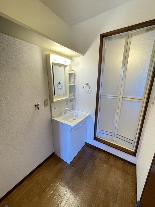 CREATE73 5番館の内装