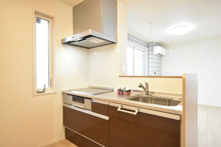 新潟県三条市下須頃(アパート)の賃貸物件のキッチン