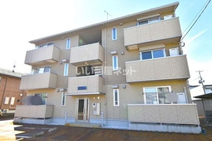 新潟県三条市下須頃(アパート)の賃貸物件の外観