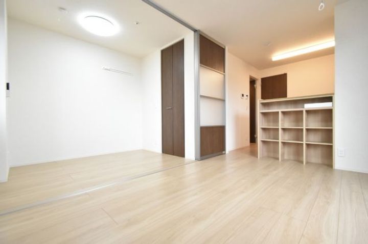 新潟県三条市下須頃(アパート)の賃貸物件の居間