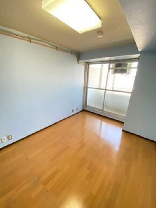 サンライトルート11の居間