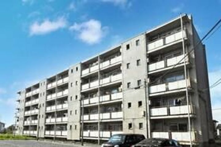 ビレッジハウス総和1号棟の外観