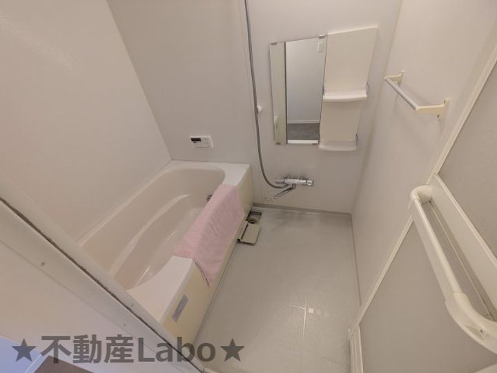 徳島県徳島市川内町平石若宮(アパート)の賃貸物件の風呂