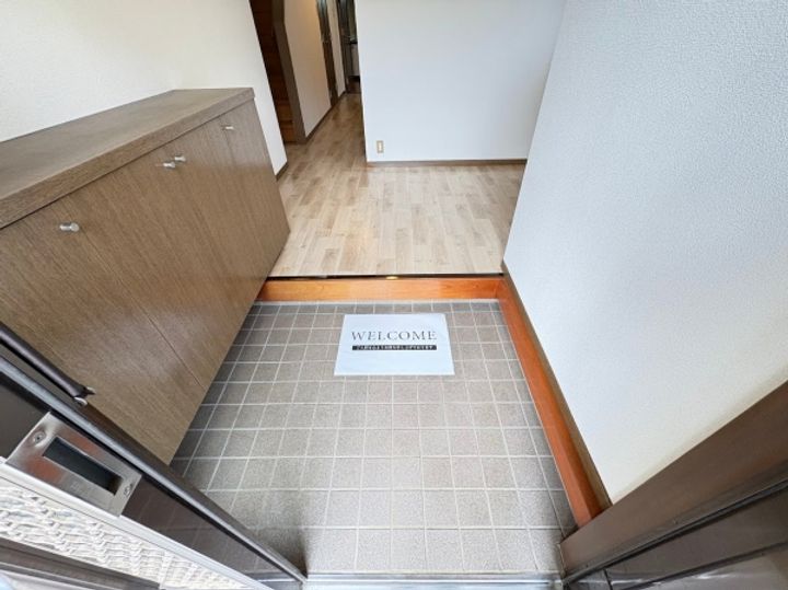 茨城県つくば市並木3(一戸建)の賃貸物件の玄関