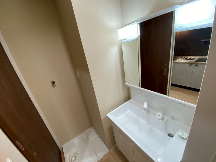 クレア コートの内装