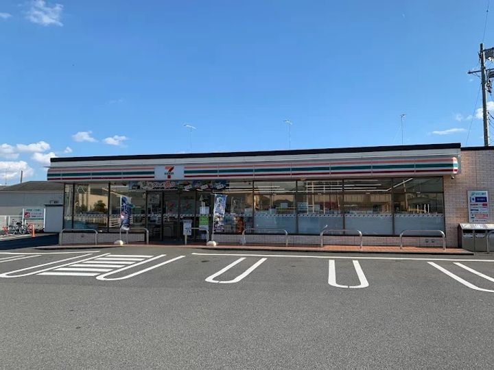 キャロットハウスIIの周辺