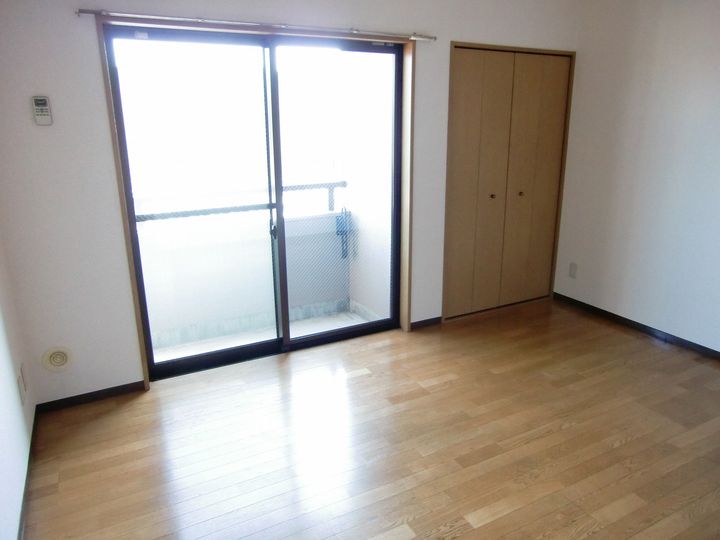 ライフステージ山下の居間