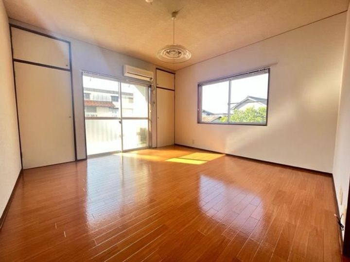 ブリリアントハイツの居間