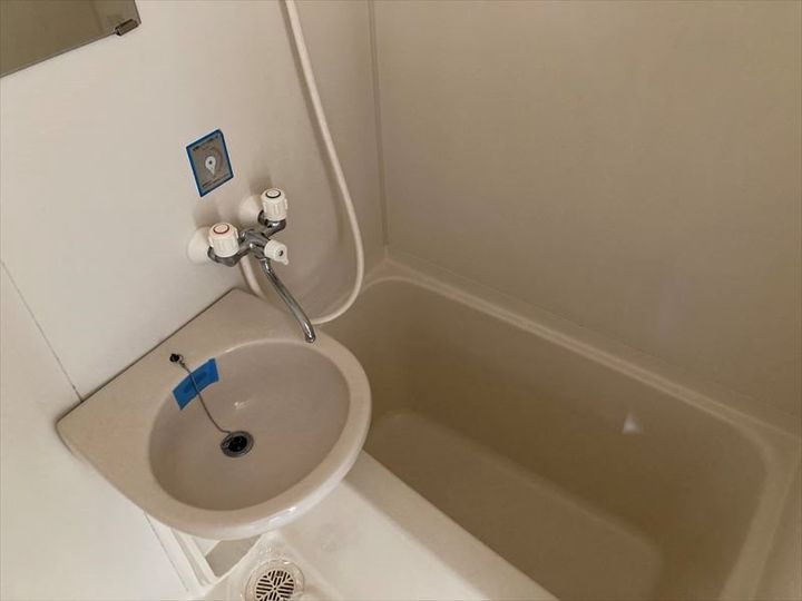 ハピネス山中の風呂