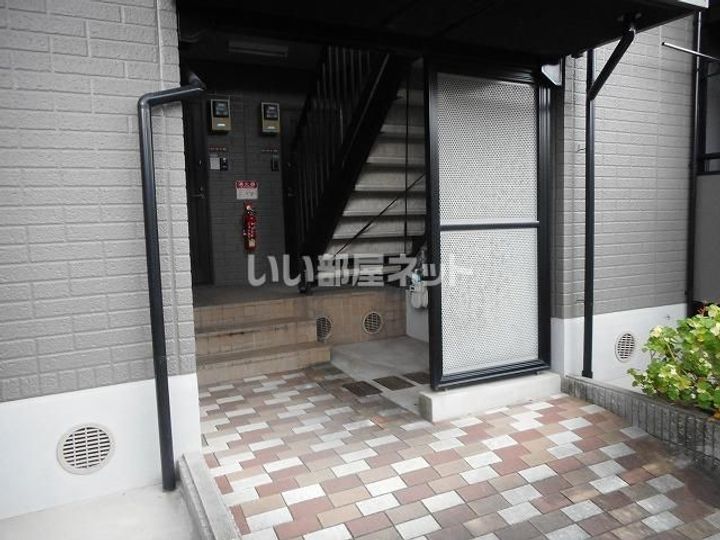 大阪府枚方市村野本町(アパート)の賃貸物件の地図