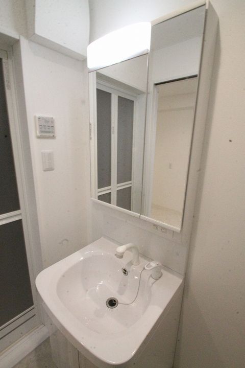 広島県広島市中区大手町5(マンション)の賃貸物件の内装