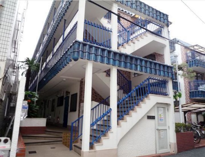 シャンブル市ヶ谷の外観