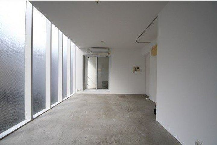 FLAT-7(フラットセブン)の居間