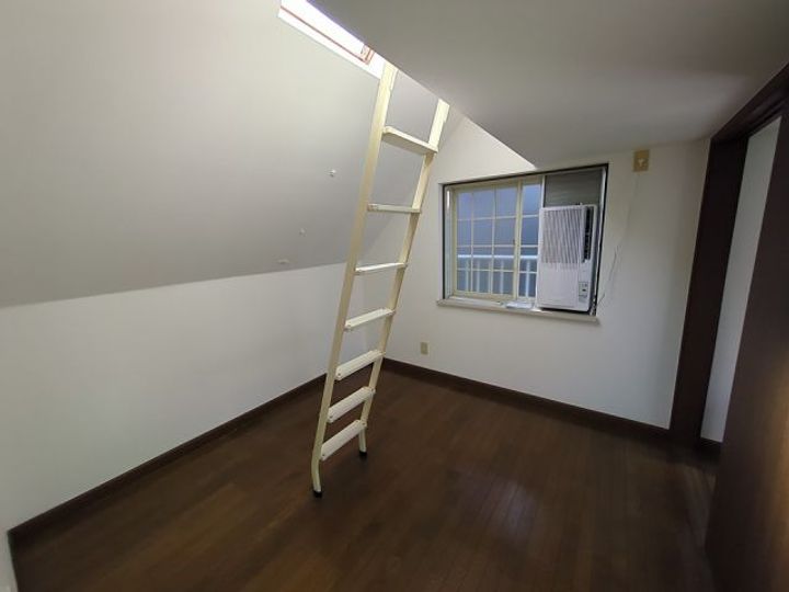 神奈川県茅ヶ崎市茅ヶ崎(一戸建)の賃貸物件の居間