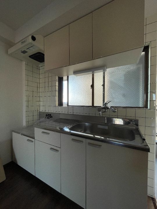 岡山県倉敷市山地(マンション)の賃貸物件のキッチン