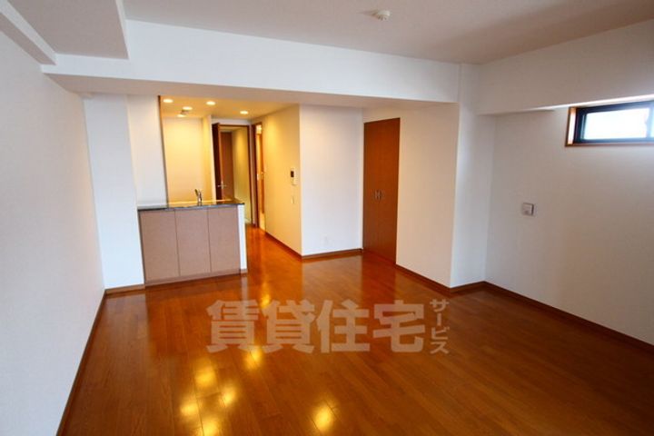 京都府京都市下京区本燈籠町(マンション)の賃貸物件の居間