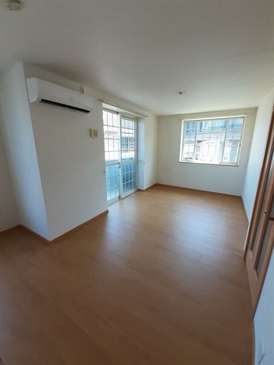 群馬県高崎市下佐野町(アパート)の賃貸物件の居間