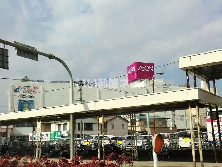 Sky Design IIIの周辺