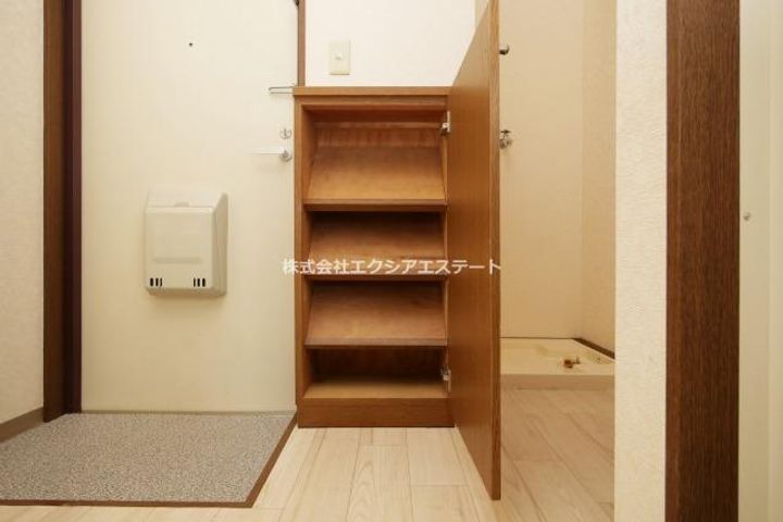 ティアラコートの内装