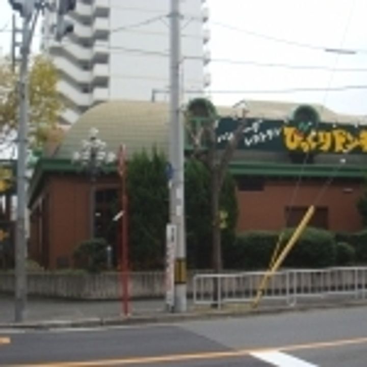 サンモールの周辺