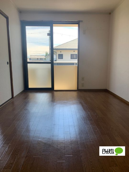 オプトシティの居間