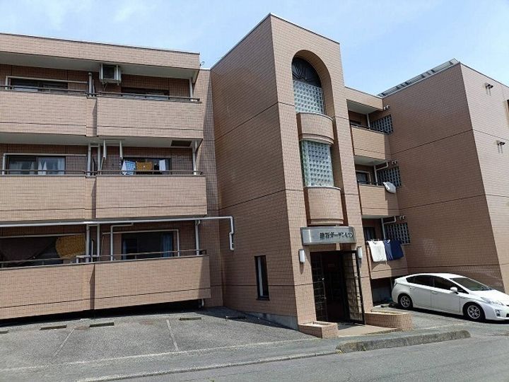 遠石ガーデンヒルズの外観