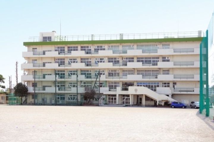 ヴィラ中浦和A棟の周辺