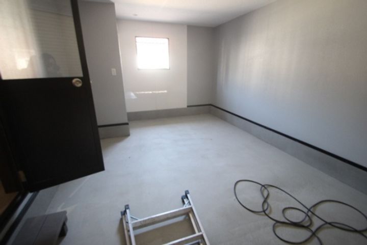 カーサ・ソレイユ黒川Aの居間