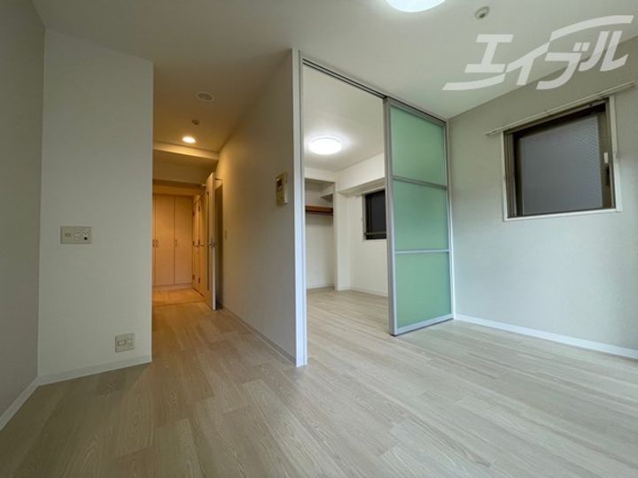 大阪府大阪市淀川区十三東2(マンション)の賃貸物件の居間