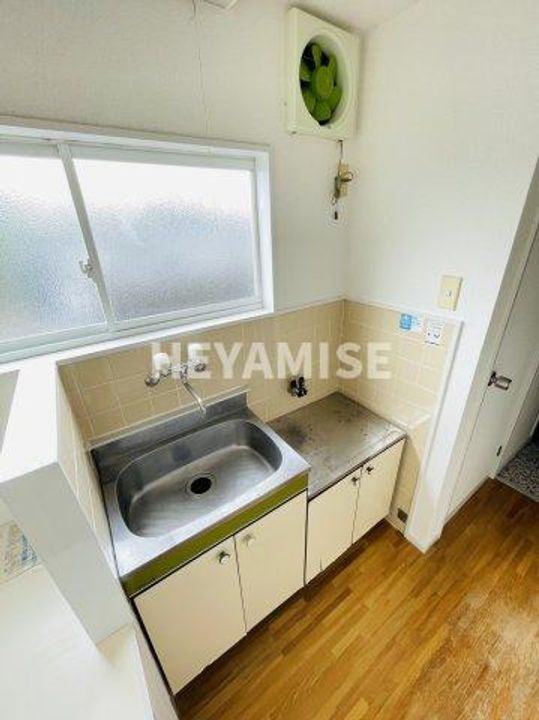 プライムアパート石神のキッチン