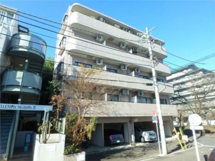 アーバンヒルズ多摩永山第2の外観