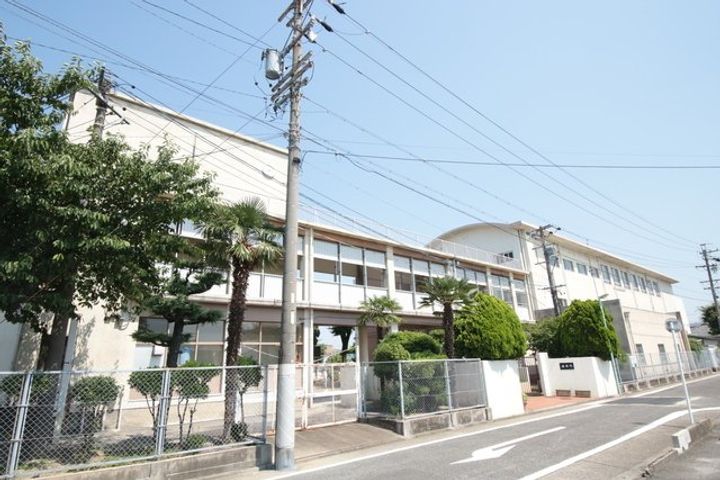 愛知県名古屋市中村区千成通5(一戸建)の賃貸物件の周辺