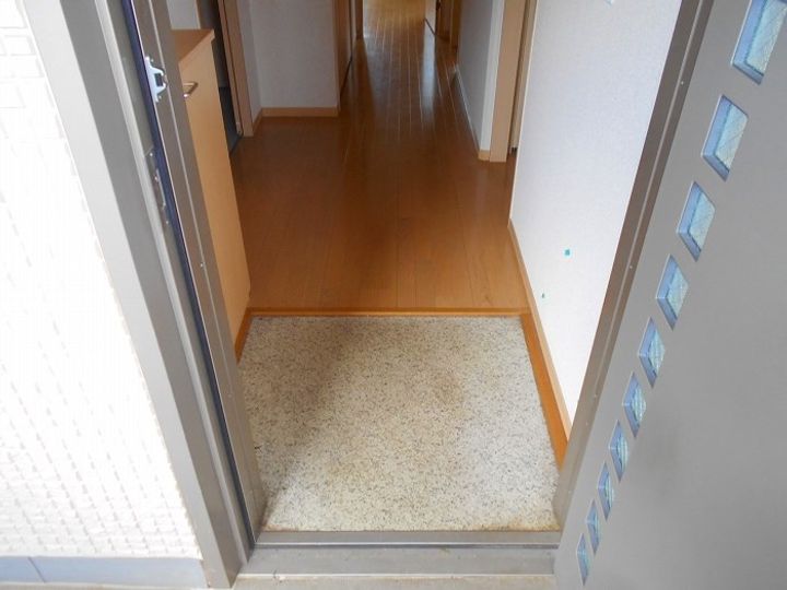 東京都立川市富士見町3(マンション)の賃貸物件の玄関