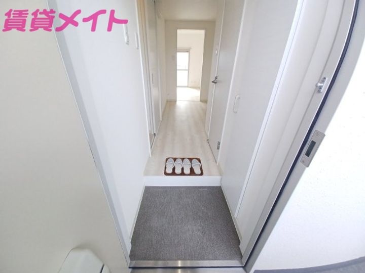 K Smart SHIROKOの玄関