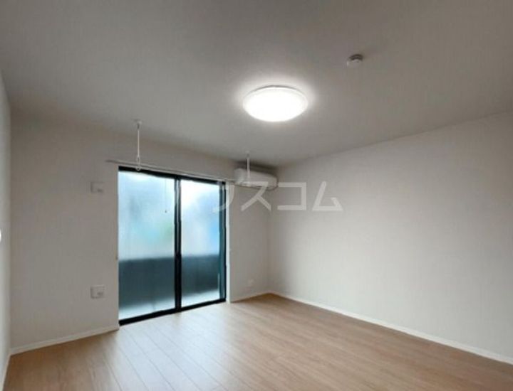 キャメル西所沢プレミアの居間