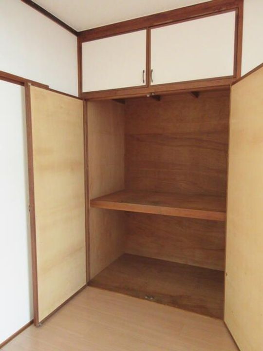 フジハイムの内装