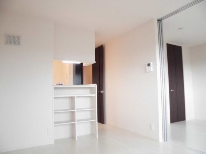 千葉県四街道市栗山(アパート)の賃貸物件の居間