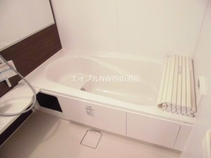 千葉県四街道市栗山(アパート)の賃貸物件の風呂