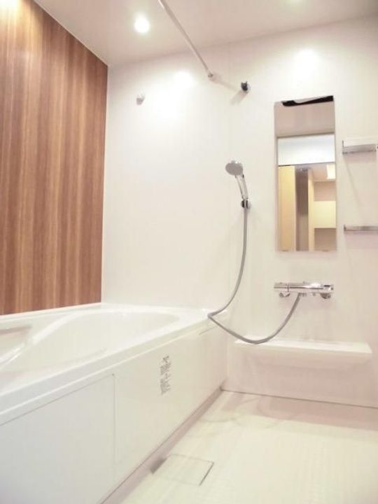 シャングリ・ラ IIの風呂