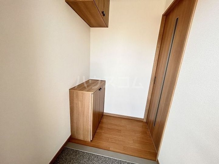 ティアレの玄関