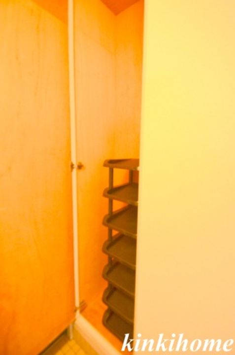 広島県広島市西区己斐中1(マンション)の賃貸物件の玄関