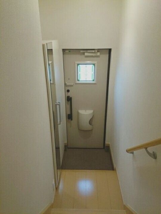 埼玉県熊谷市千代(アパート)の賃貸物件の玄関