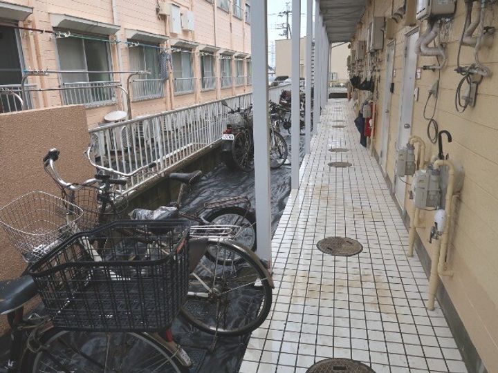 プラザ・ドゥ・ぺートンB棟の地図