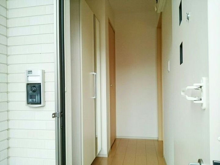 ベルメゾンDの玄関