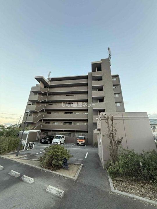 兵庫県神戸市西区丸塚1(マンション)の賃貸物件の外観