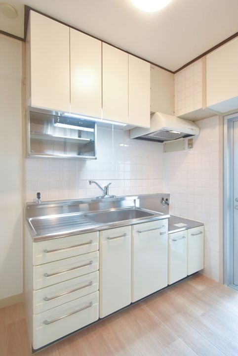 UR洛西新林のキッチン