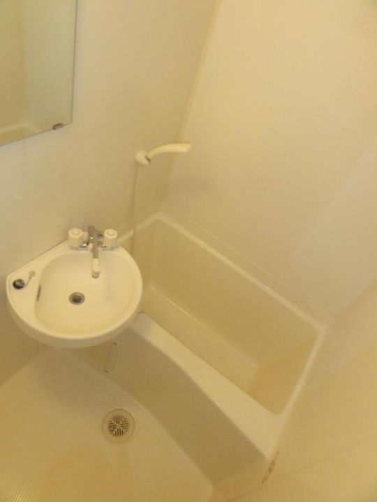 山形県山形市飯田4(アパート)の賃貸物件の風呂