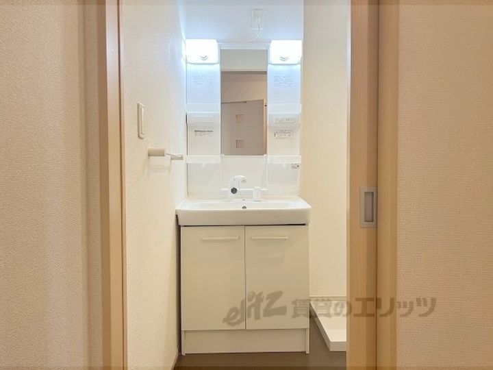 マサール哲学の道の内装